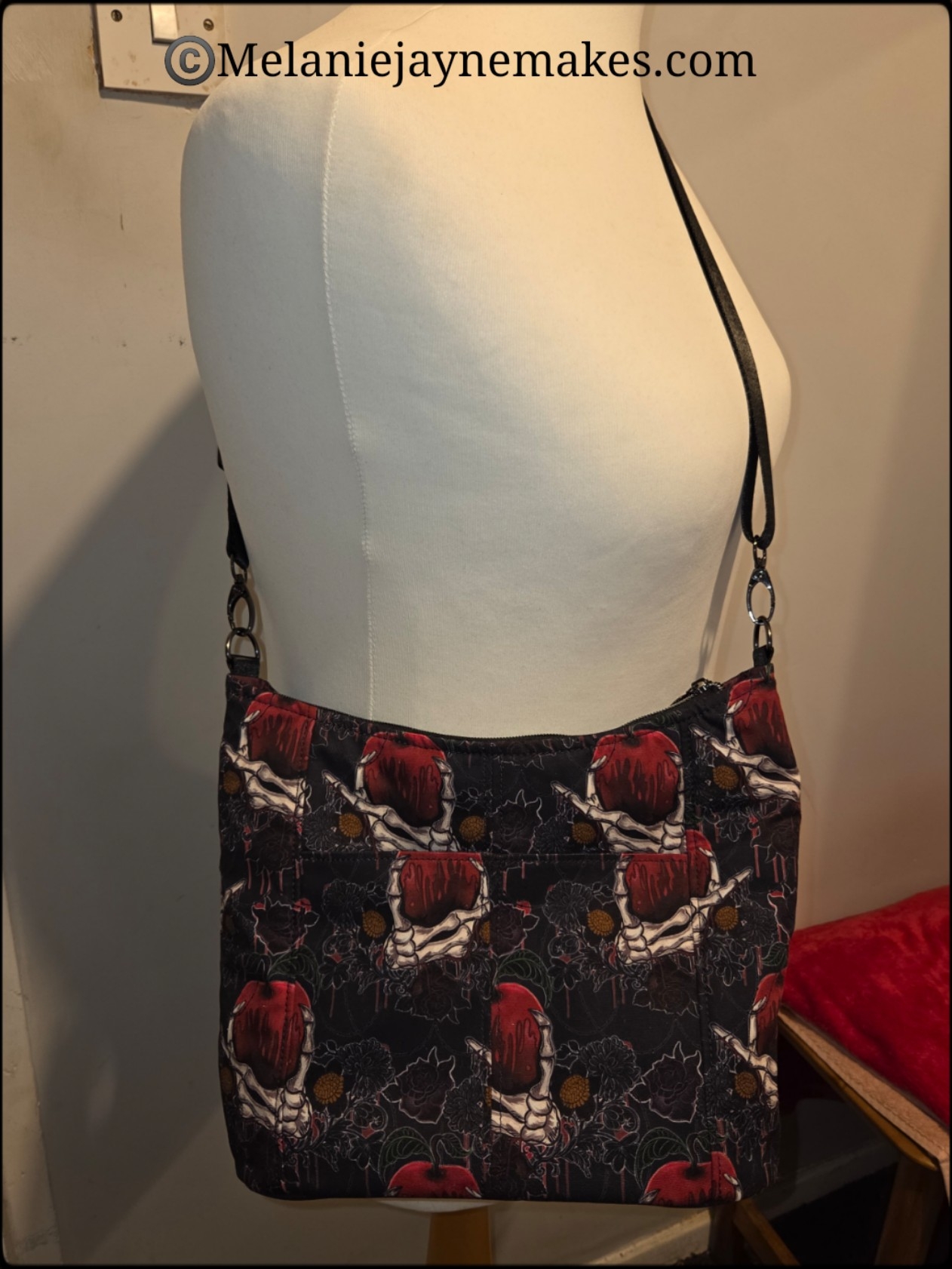 The Ugly Naked Guy Hobo Bag - Image 2