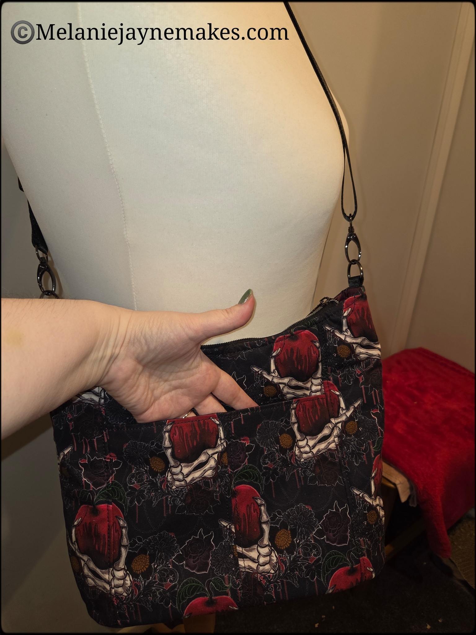 The Ugly Naked Guy Hobo Bag - Image 3