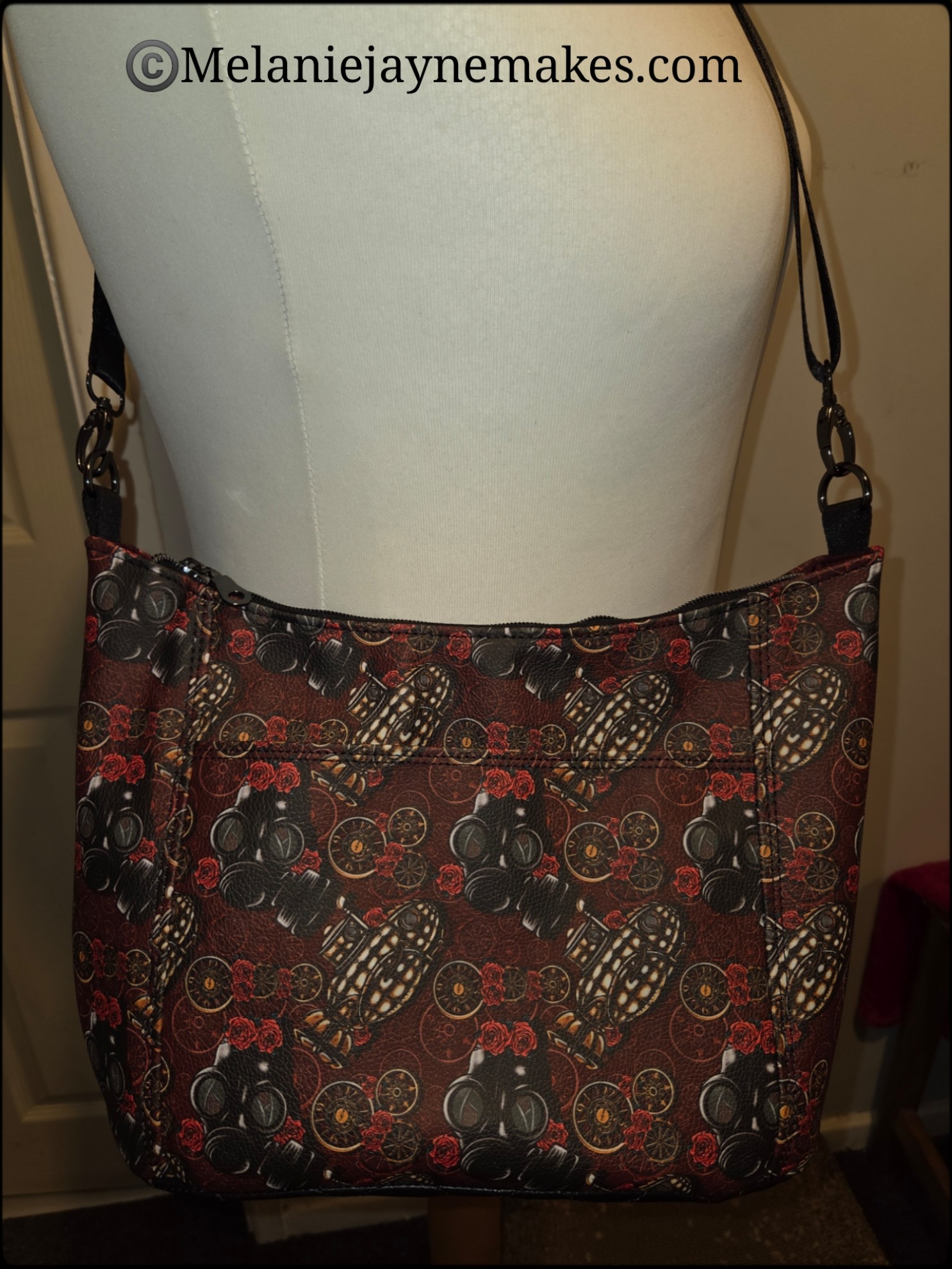 The Ugly Naked Guy Hobo Bag - Image 9